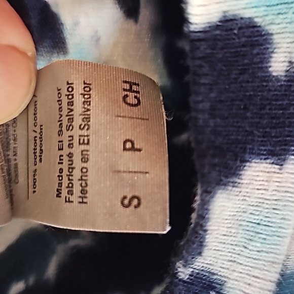 GUC Local Artist Tye Dyed Shirt Small - Picture 3 of 4